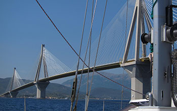 Neue Brücke nach Patras